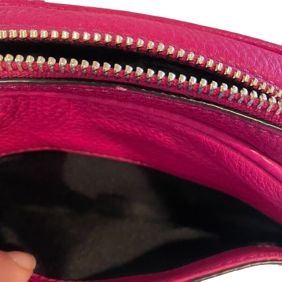 Rebecca Minkoff Magenta Pink Leather Crossbody Bag – Stylish & Good Condition - Picture 8 of 8